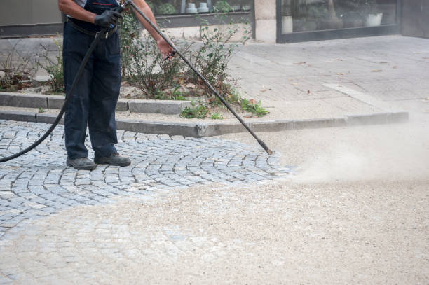 Best Patio and Deck Pressure Washing  in Des Moines, WA